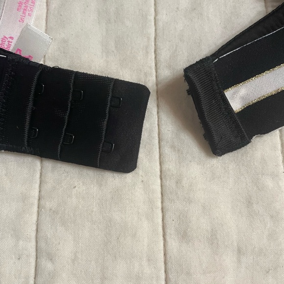 PINK Victoria's Secret Lightly Lined T-Shirt Black Bra 36C - Picture 5 of 11